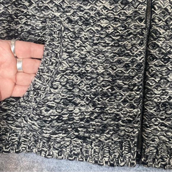 Women’s Eileen Fisher Yak Merino Wool Blend Knit Sweater Vest Full Zip Gray 1X - Picture 7 of 11